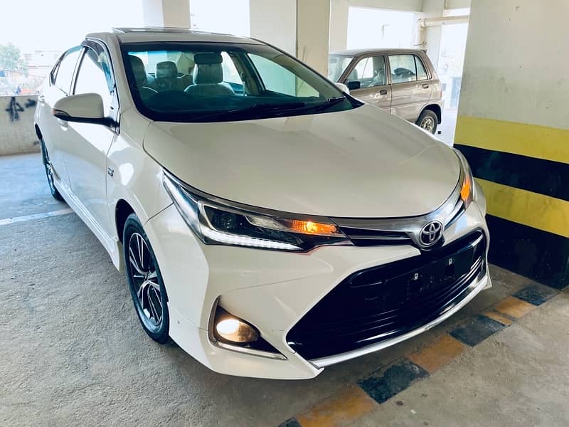 Toyota Altis Grande X 2019 4G 15