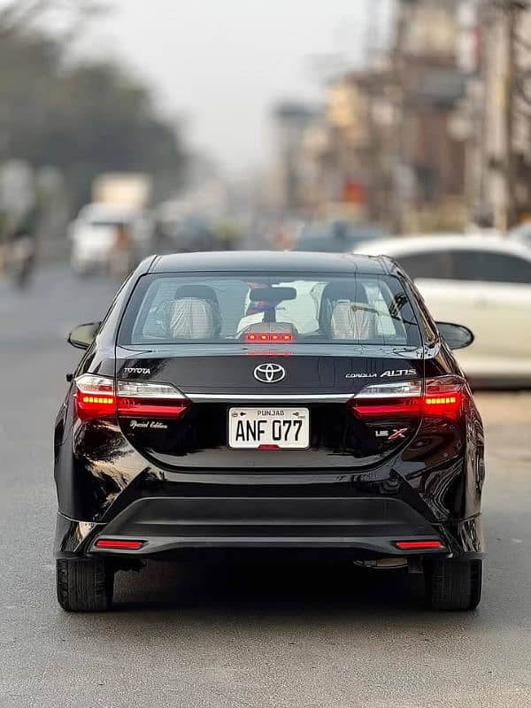 Toyota Corolla Altis 2022 3