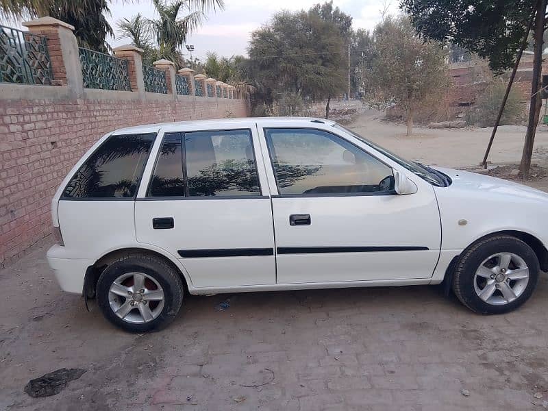 Suzuki Cultus VXR 2014/15 5