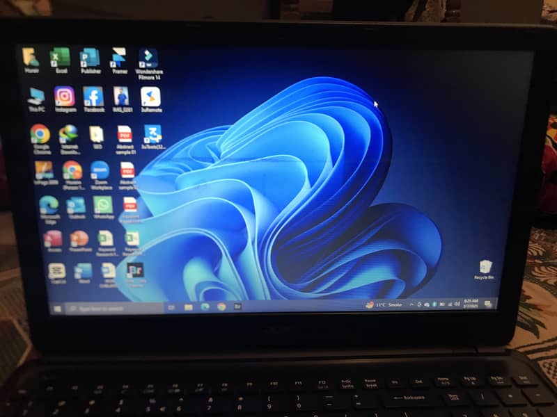 ACER Laptop | Intel Core i3 05th Generation | Used 9