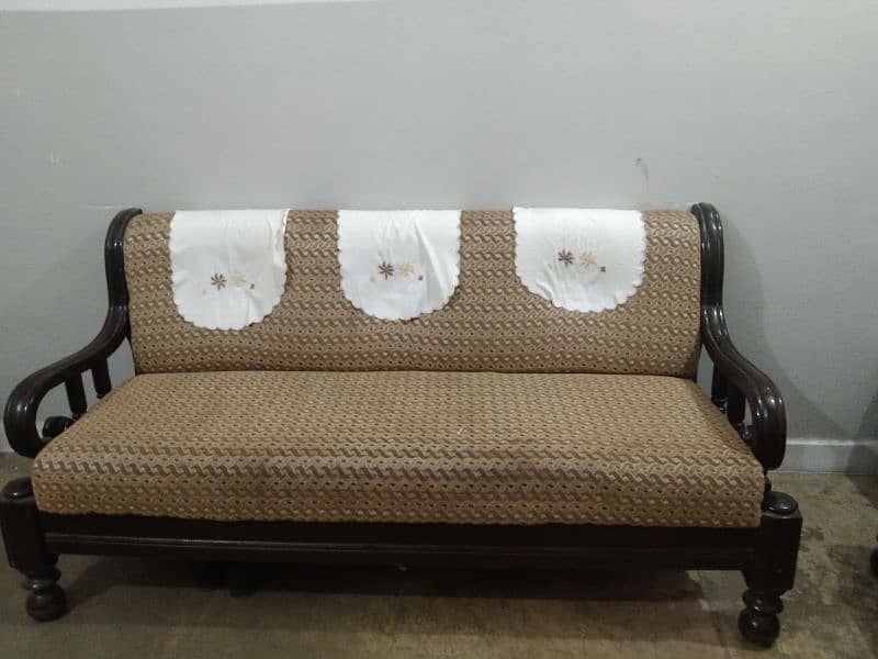 5 SEATER SOFA 1