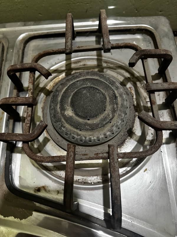 Stove For sale just like new 4