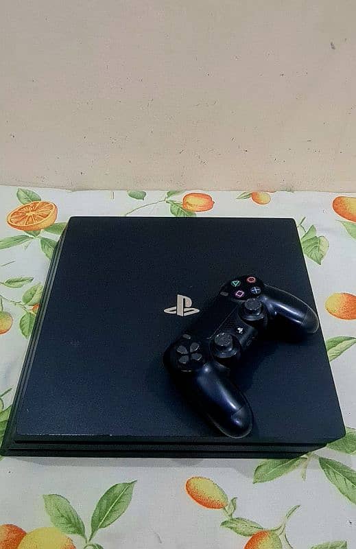 PS4 Pro (PlayStation) With Original Controller 0