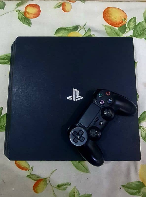 PS4 Pro (PlayStation) With Original Controller 3