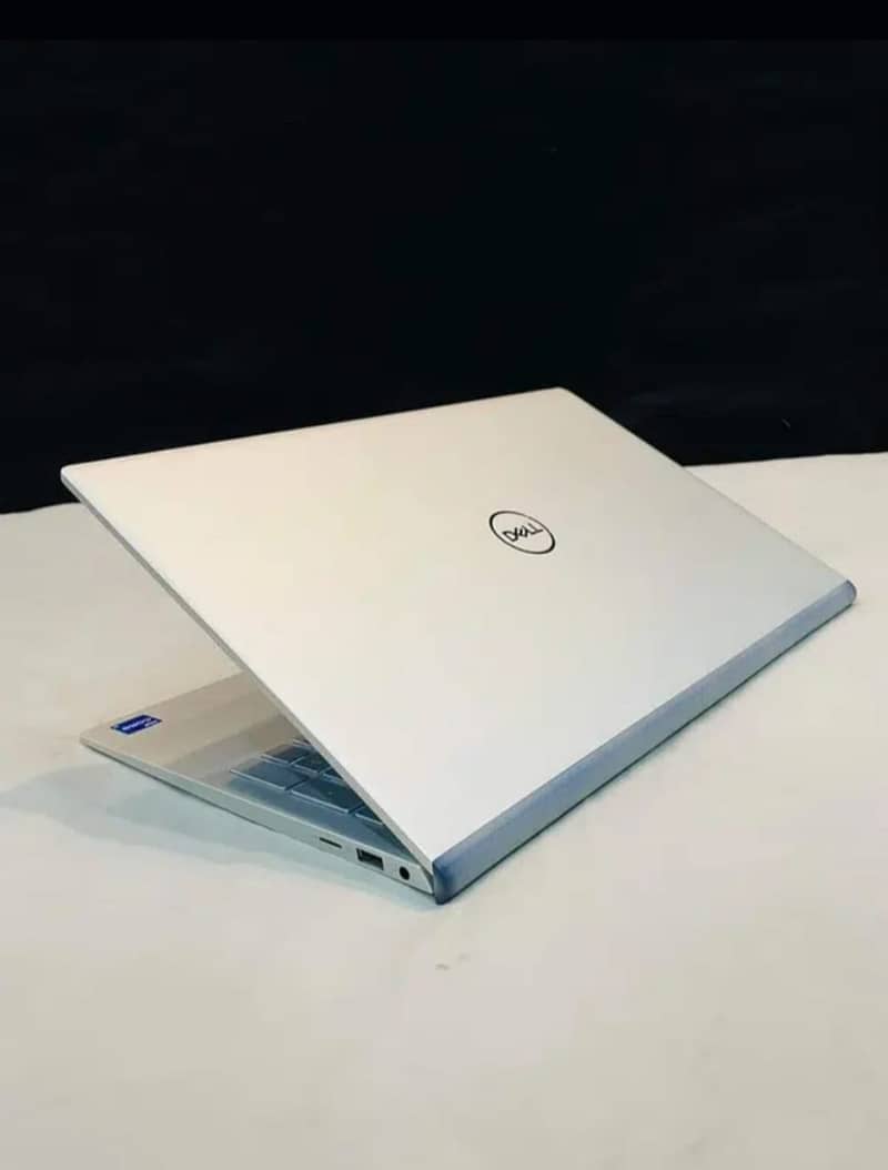 Dell laptop Core i7 11th Generation ` apple i5 10/10 i3 perfect work 0