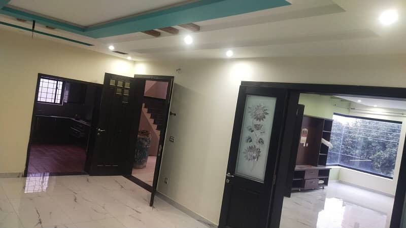 1 Kanal Upper Portion For Rent In Nasheman Iqbal Phase 2 3