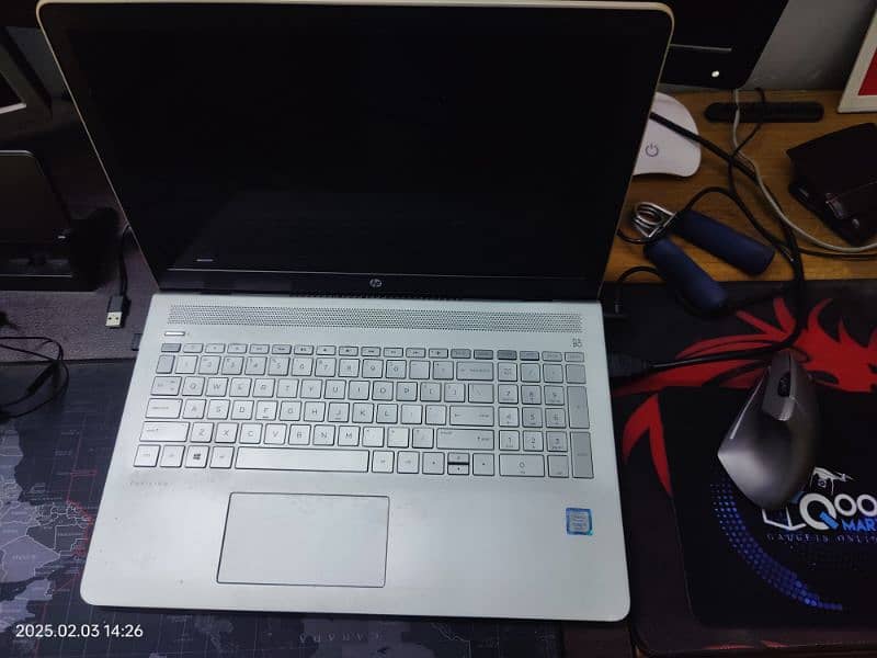 HP Pavilion 15-cc5xx 2