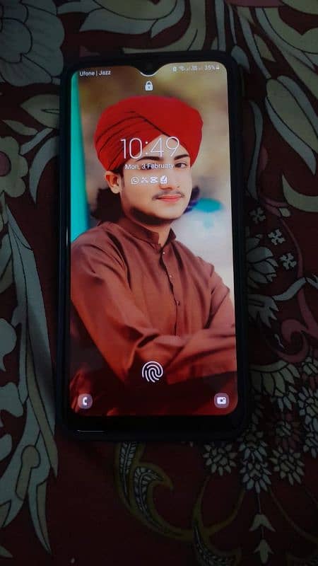 samsung a50 achi condition me hain 10 by 9 1