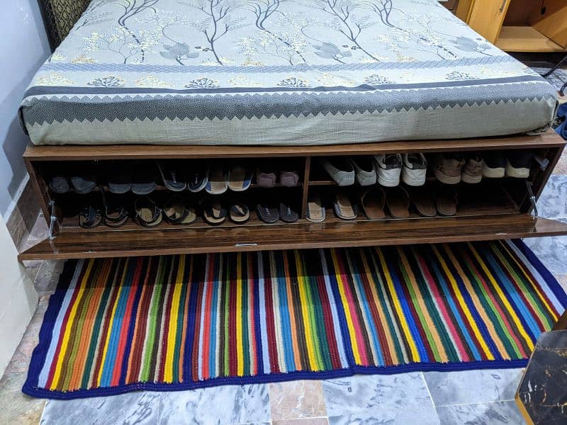 custom bed with shoes rack 8