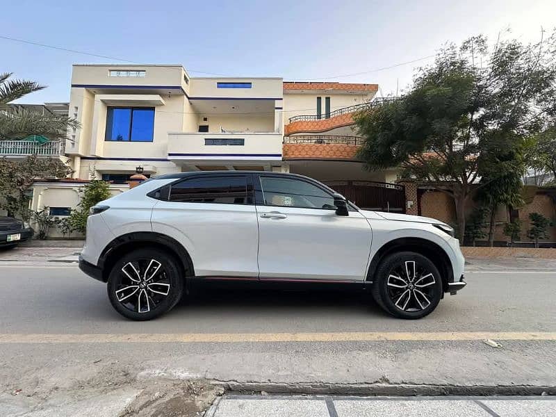 Honda Vezel 2021 HEV play 5