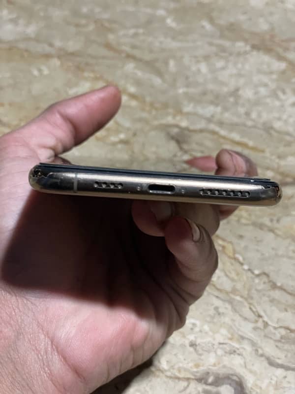 iPhone XS max pta approved dual sim 2