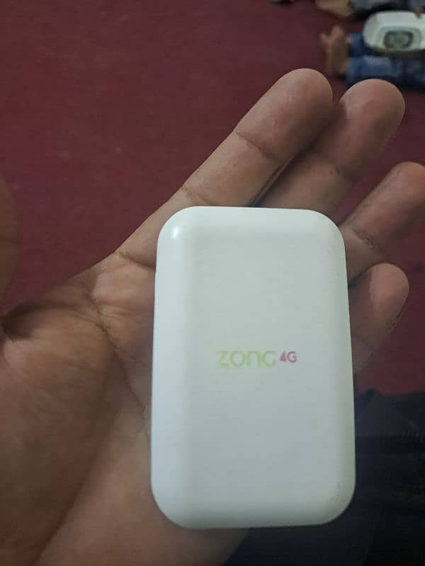 Zong Bolt internet device Unlocked. 1