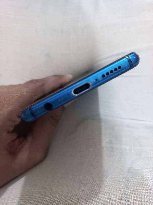 Huawei P20 Lite mint condition 2