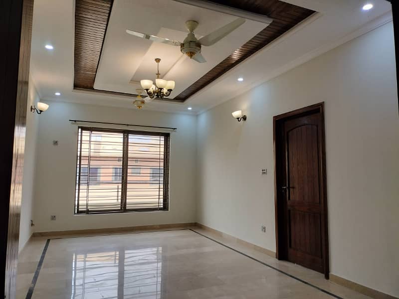 Owner Built 30 X 60 Luxury House For Sale In G-13 Islamabad 2 Gas Meter Install 16