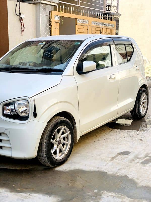 Suzuki Alto 2015 0