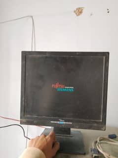 Fujitsu lcd 17 inchs