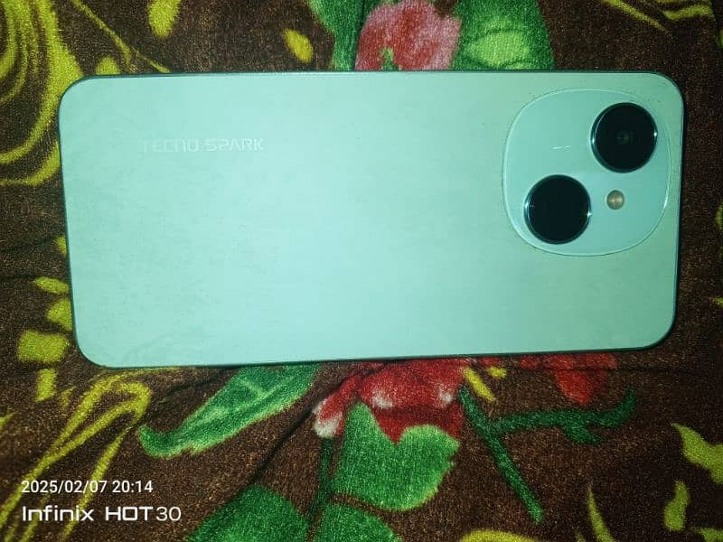 Tecno spark go 1.4+1gb ram 64gb memory 1