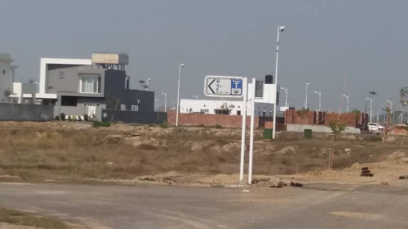 5 Marla Plot for sale in DHA 9 Town - A Block , Lahore 1