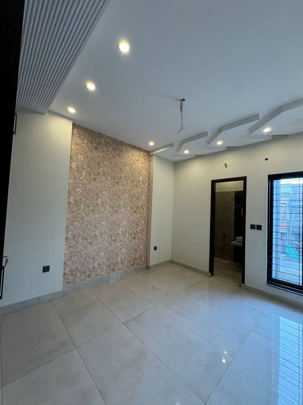 5 MARLA BRAND NEW CORNER HOUSE FOR SALE IN PARK VIEW CITY LAHORE 9