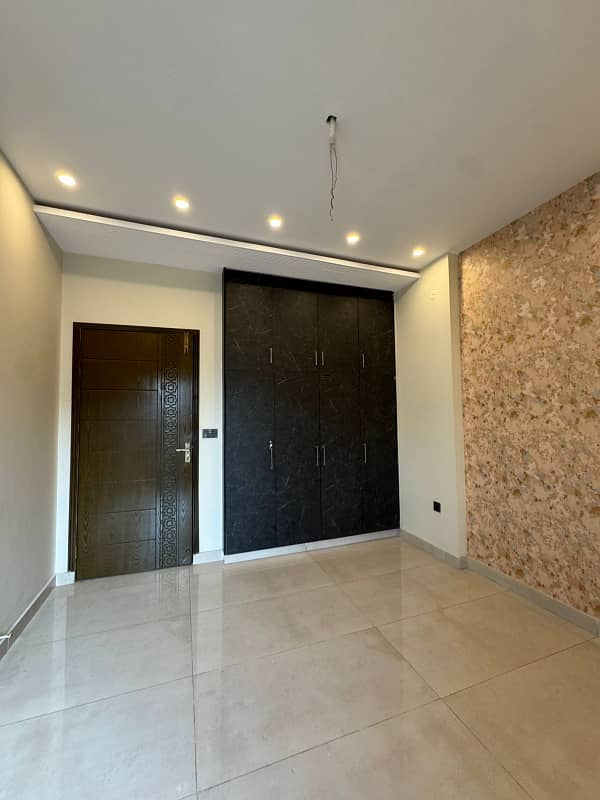 5 MARLA BRAND NEW CORNER HOUSE FOR SALE IN PARK VIEW CITY LAHORE 13