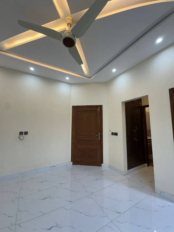 5 MARLA BRAND NEW HOUSE FOR SALE IN PARK VIEW CITY LAHORE 9