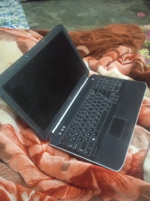 Dell e5520 latitude 6