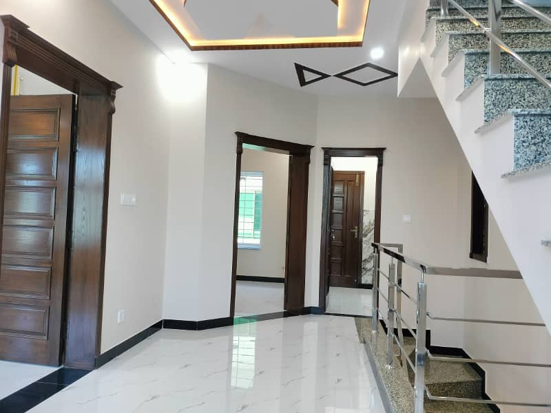 Brand New Corner Luxury 25 X 40 House For Sale In G-13 Islamabad 14