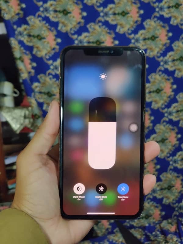 iPhone xs max 256 gb factory unlock sim working scom 3