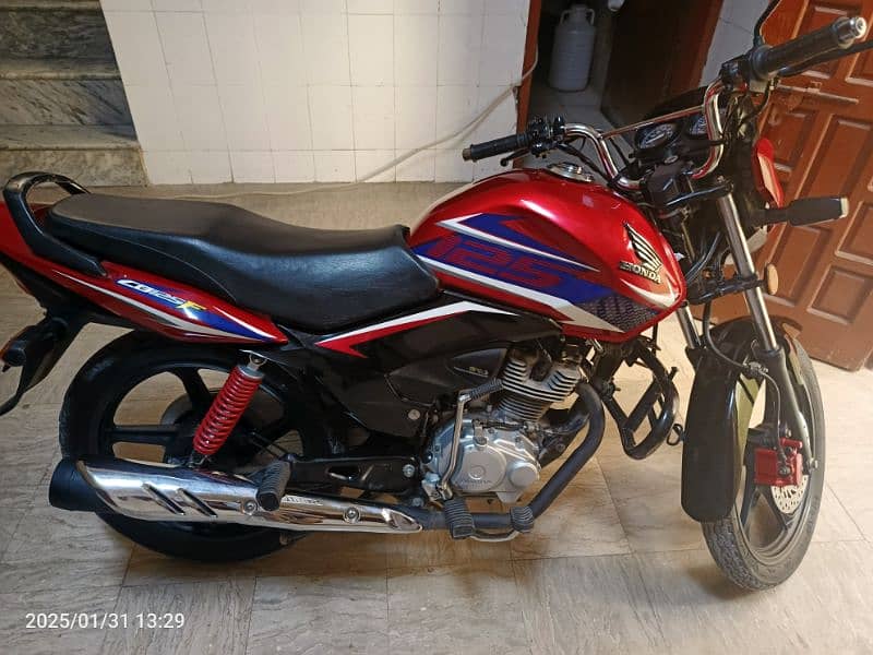 Honda cb125. . 2021 model 0