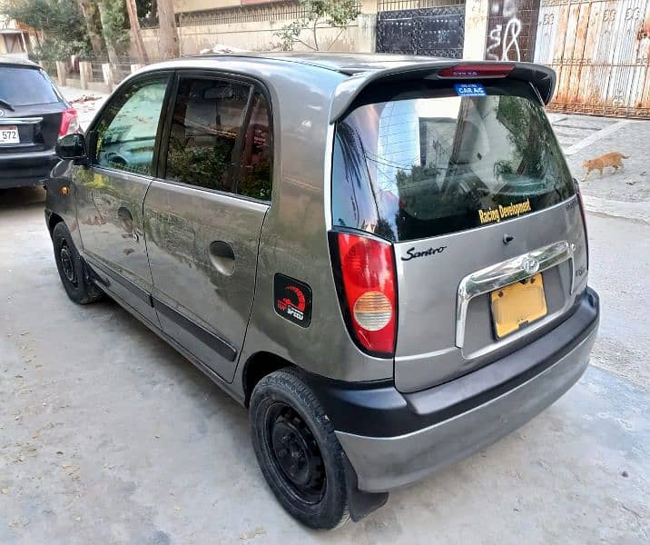 Hyundai Santro Executive top of the line 5