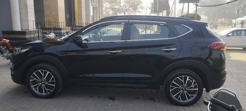 Hyundai Tucson 2021 All wheel drive 7