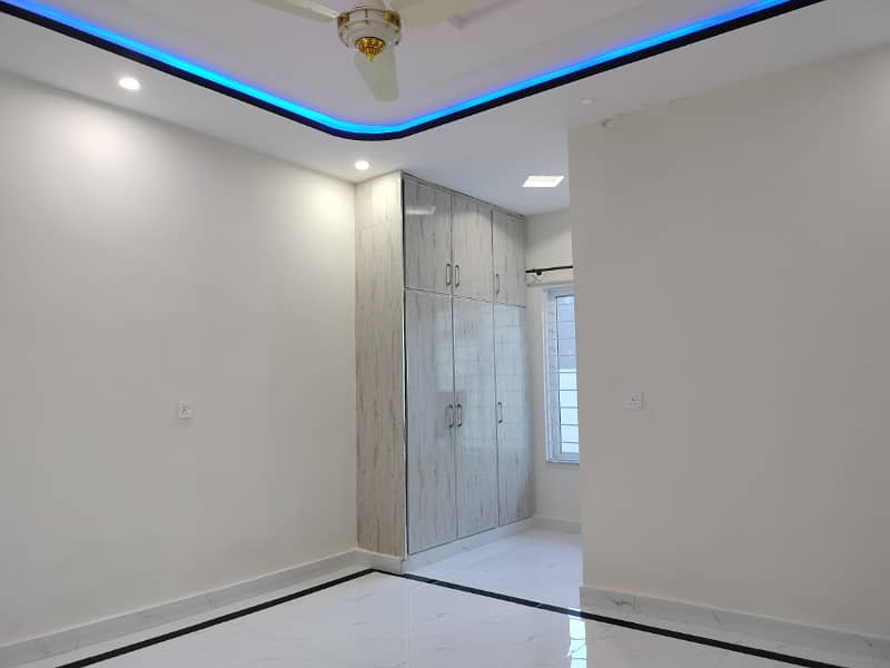 Most Beautiful Luxury 10 Marla 35 X 70 House For Sale In G-13 Islamabad 14