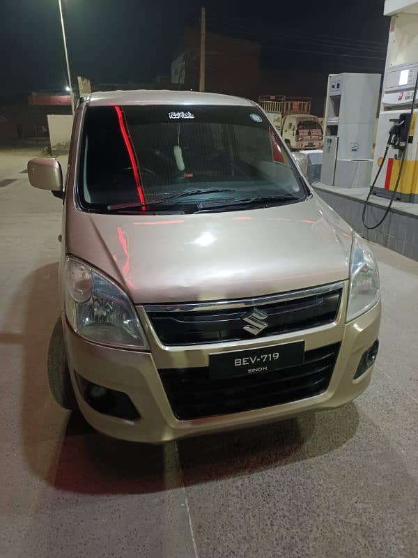 Suzuki Wagon R 2015/16 11