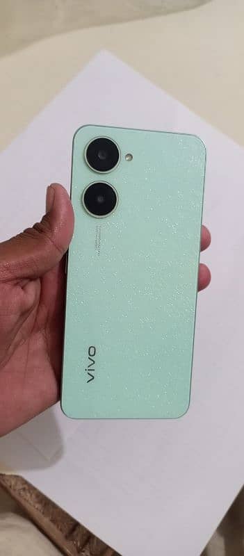 vivo Y03T 0