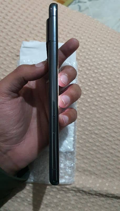 Google Pixel 7 pro (USA VARIANT) 3