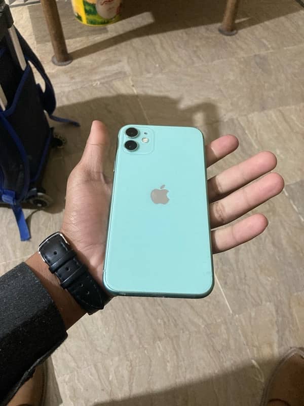 iPhone 11 5