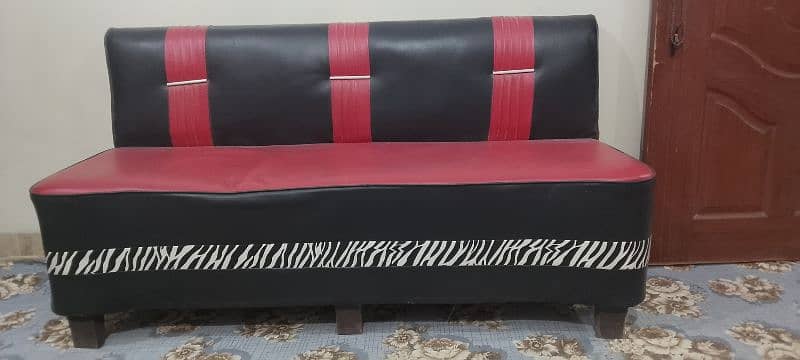 RED SOFA SET (7 Seater) 2