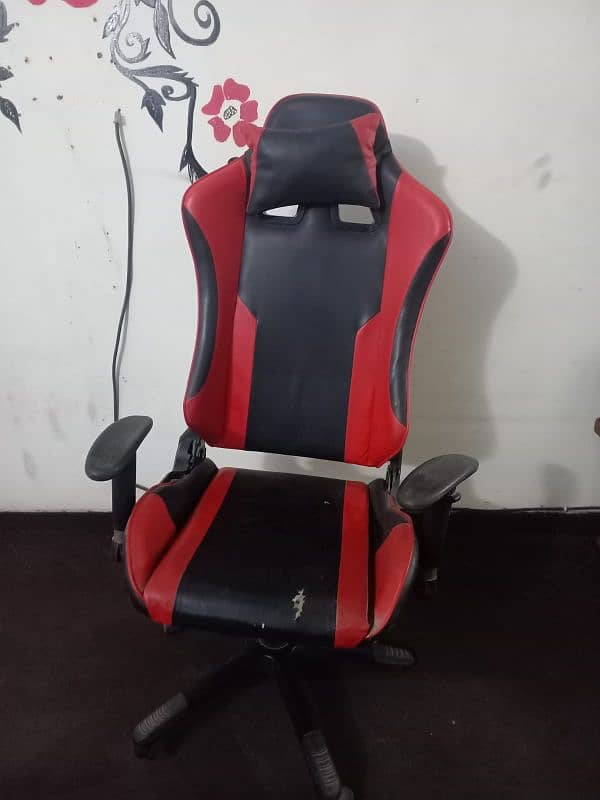 gaming chair/working chair 1