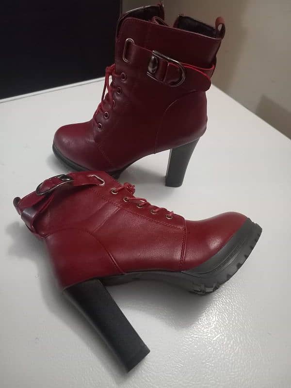 Ankle boots size 39 2