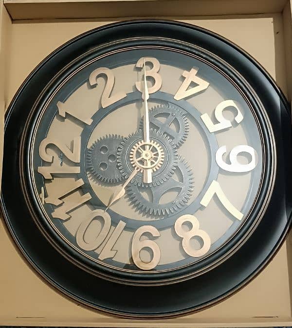 Beautiful wall clocks for sale 1