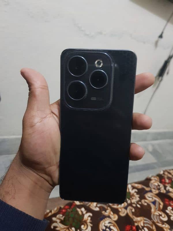 Infinix Hote 40 Pro 2