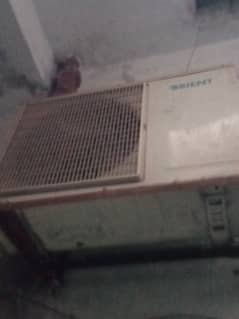 Orient 1 ton split AC for sale