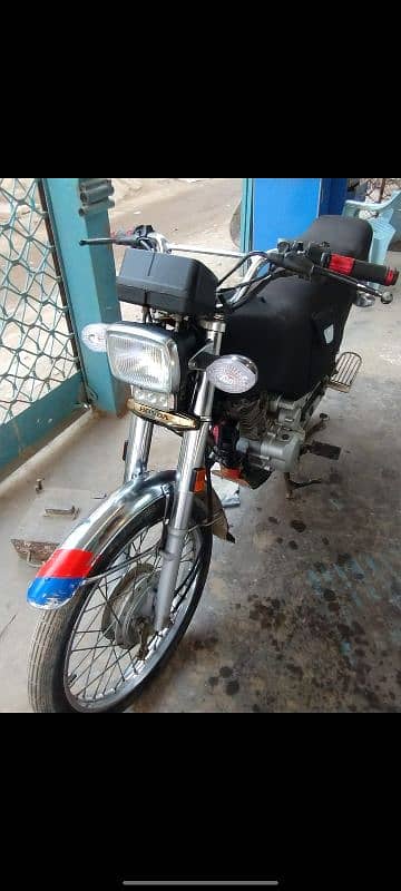 Honda 125 Self start 3