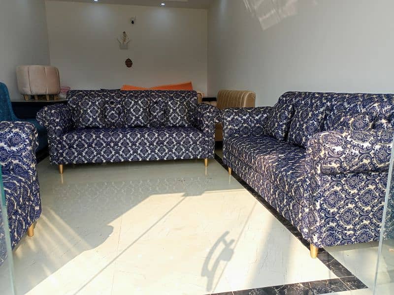 SOFA SETS 7