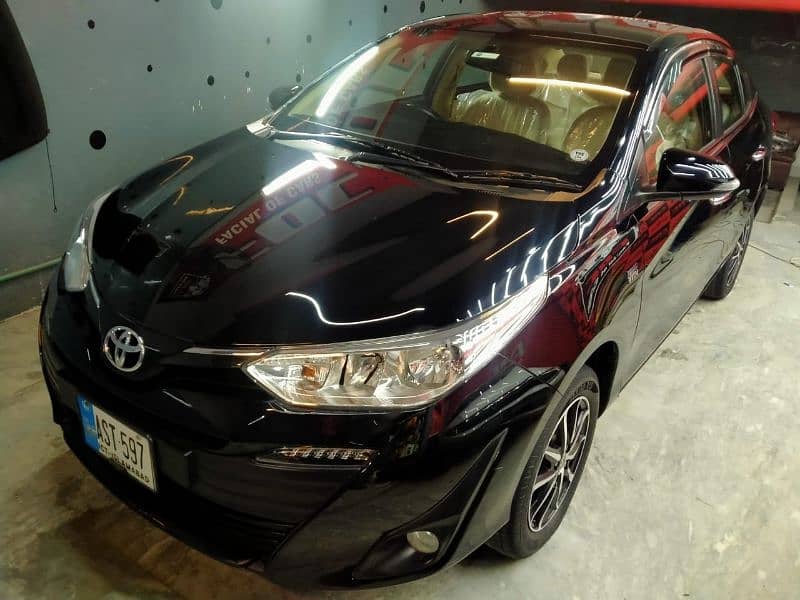 Toyota Yaris ATIV X 2021 4