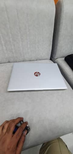 HP laptop I5 7the grenation 8GB ram 812 SSD