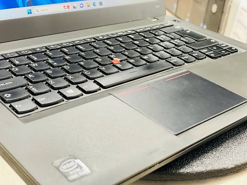 LENOVO T440 i5 4th Generation SSD 250 Laptop 2