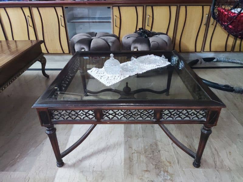 Centre table with glass top 2