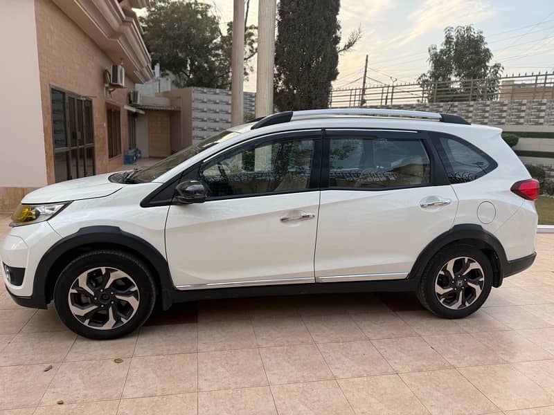 Honda BR-V 2017 3