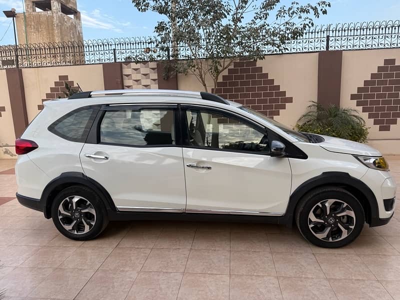 Honda BR-V 2017 4